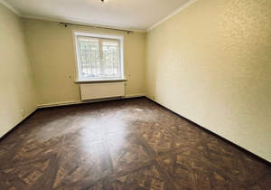 3-к квартира, вторичка, 88м2, 1/10 этаж