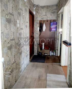 2-к квартира, вторичка, 43м2, 3/5 этаж