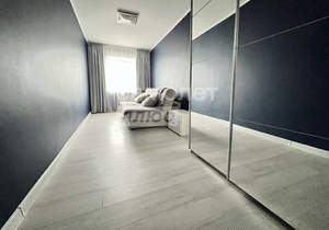 3-к квартира, вторичка, 56м2, 5/5 этаж