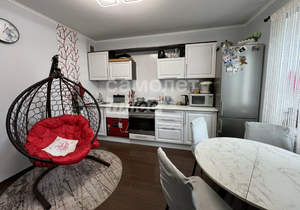 3-к квартира, вторичка, 74м2, 1/6 этаж