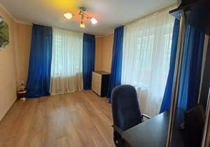 2-к квартира, вторичка, 53м2, 1/1 этаж