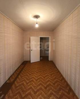 3-к квартира, вторичка, 57м2, 3/5 этаж