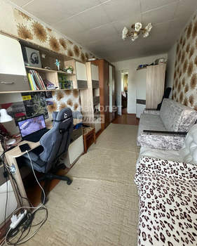 3-к квартира, вторичка, 61м2, 5/5 этаж