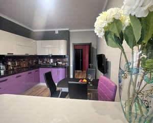 3-к квартира, вторичка, 107м2, 10/16 этаж