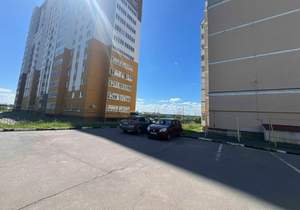 2-к квартира, вторичка, 61м2, 1/9 этаж