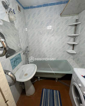 2-к квартира, вторичка, 55м2, 1/9 этаж