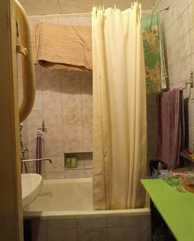 5-к квартира, вторичка, 80м2, 1/5 этаж