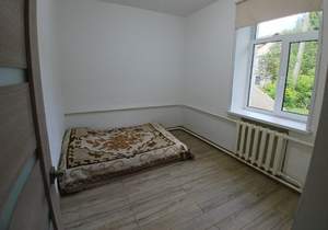 2-к квартира, вторичка, 42м2, 1/2 этаж