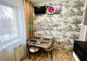 2-к квартира, вторичка, 43м2, 3/5 этаж