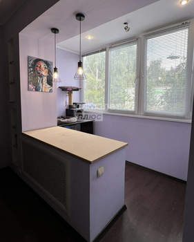 3-к квартира, вторичка, 74м2, 1/6 этаж