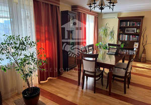 3-к квартира, вторичка, 118м2, 4/7 этаж