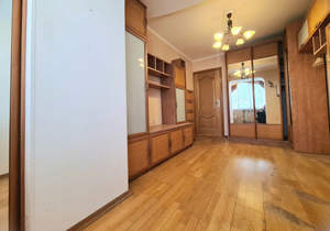 3-к квартира, вторичка, 67м2, 9/10 этаж