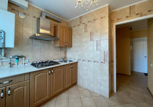3-к квартира, вторичка, 74м2, 3/5 этаж