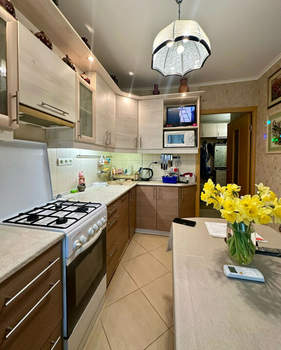 3-к квартира, вторичка, 66м2, 9/9 этаж