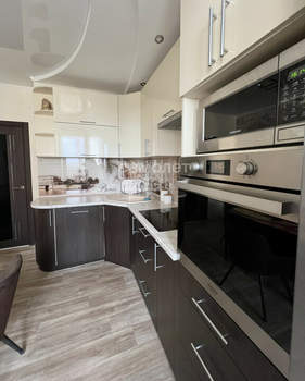 2-к квартира, вторичка, 67м2, 10/16 этаж