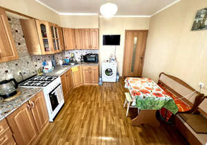 3-к квартира, вторичка, 65м2, 10/10 этаж
